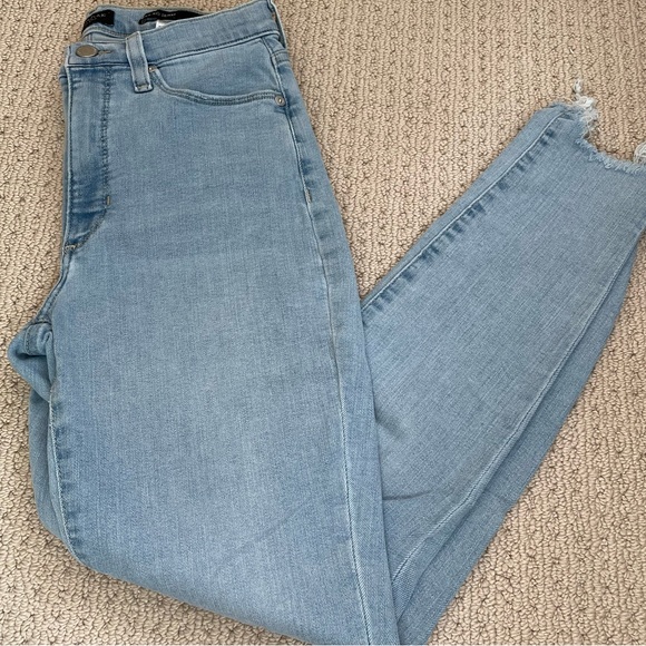 Banana Republic high rise raw hem skinny Jean size 27 - Picture 1 of 4